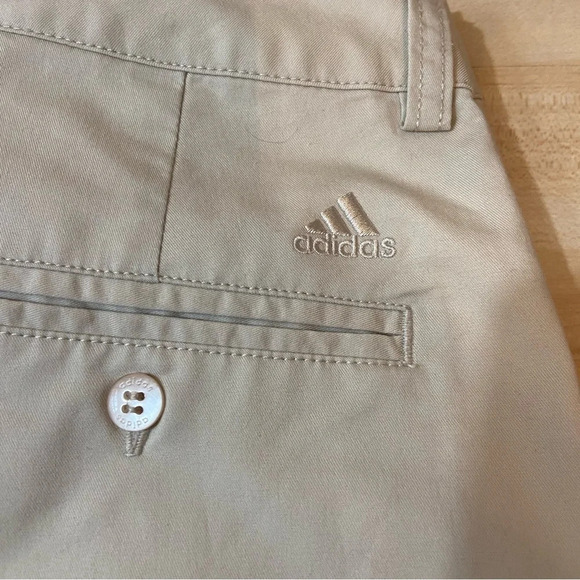 Adidas women’s khaki lightweight athletic golf stretch capri pants in size 2 - Picture 4 of 10